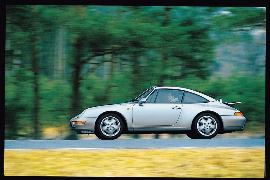 Porsche 911 Carrara