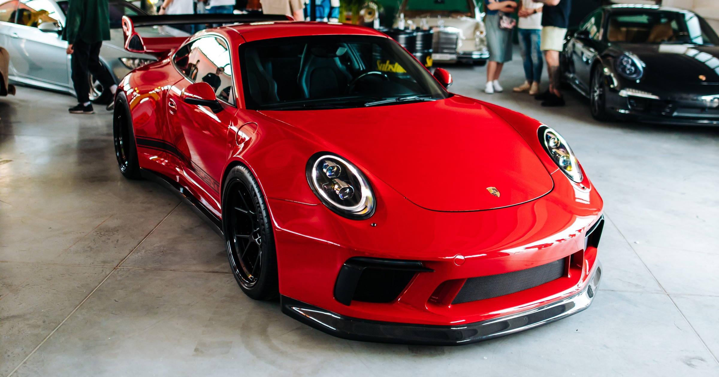Porsche 911 (991) Indecent 005