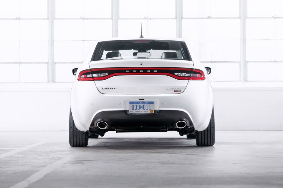 Tak wygląda Dodge Dart: wideo!