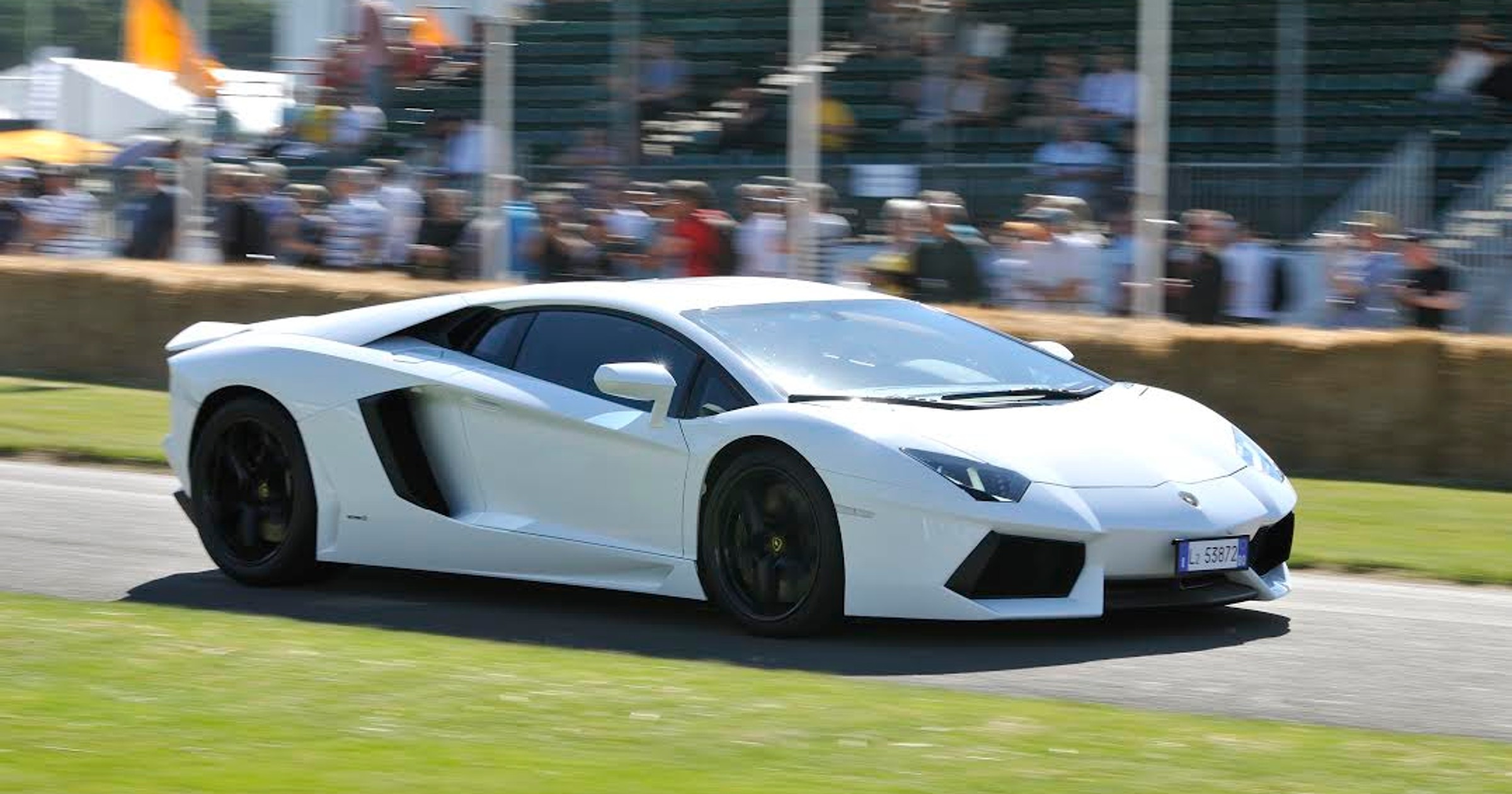 Lamborghini Avantador