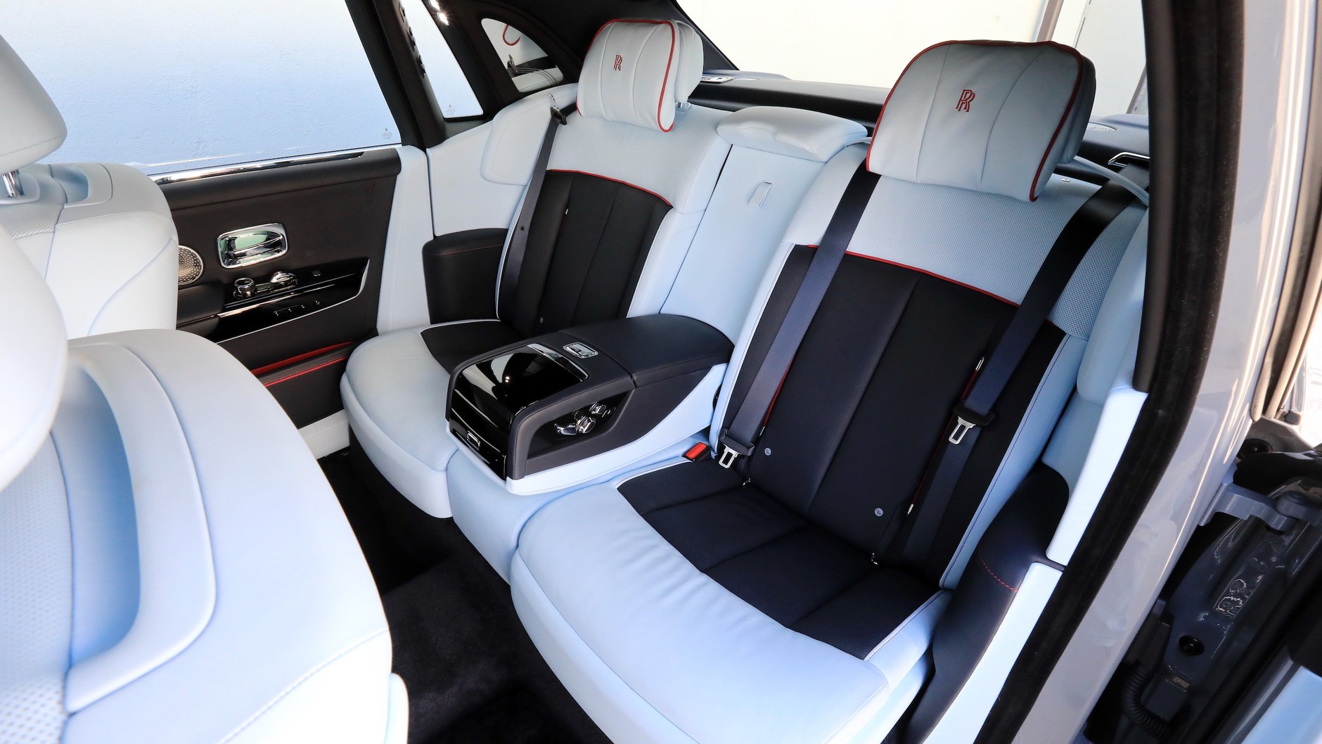 Rolls-Royce Phantom (2022, VIII Series II)