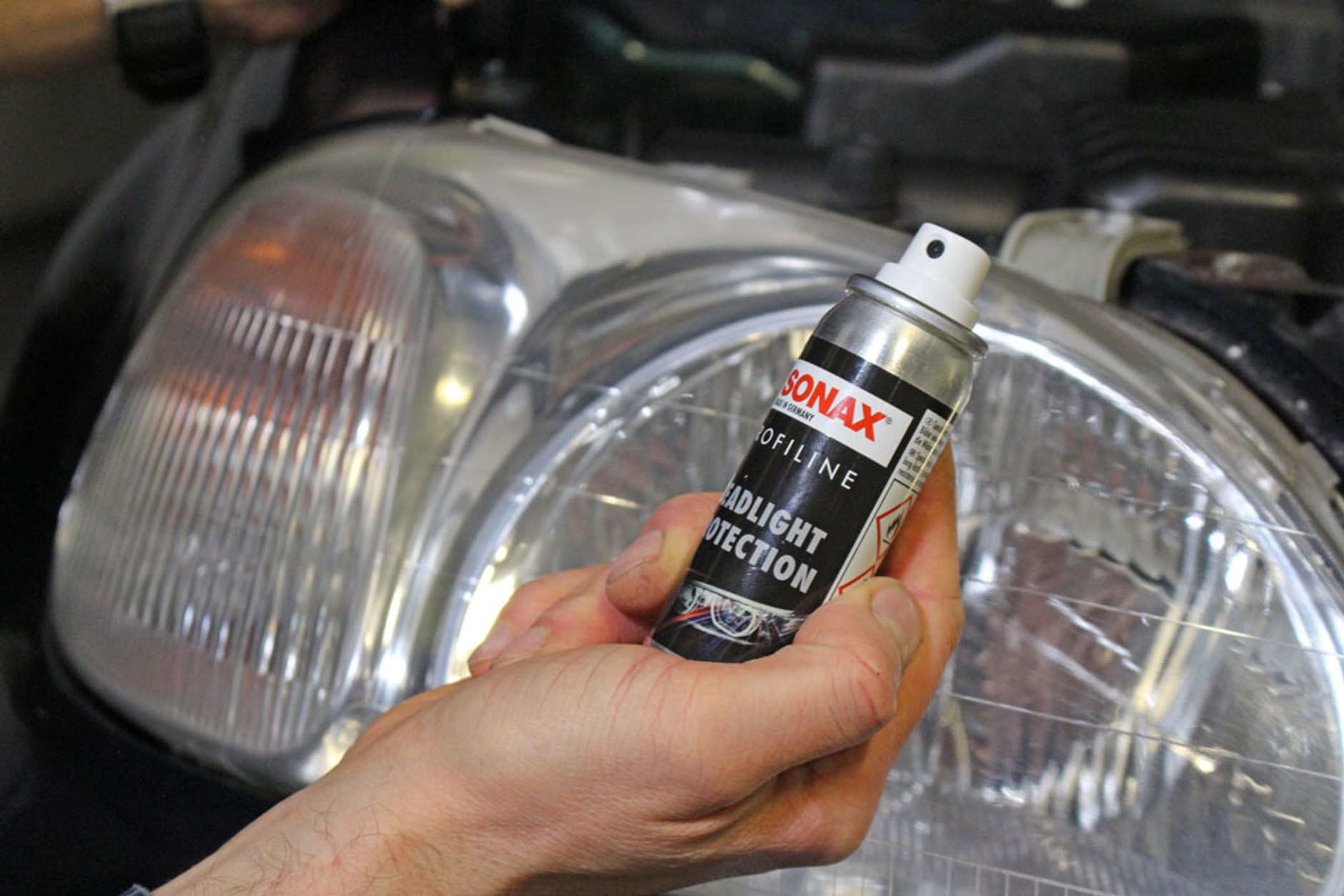 Jak wypolerować reflektor?