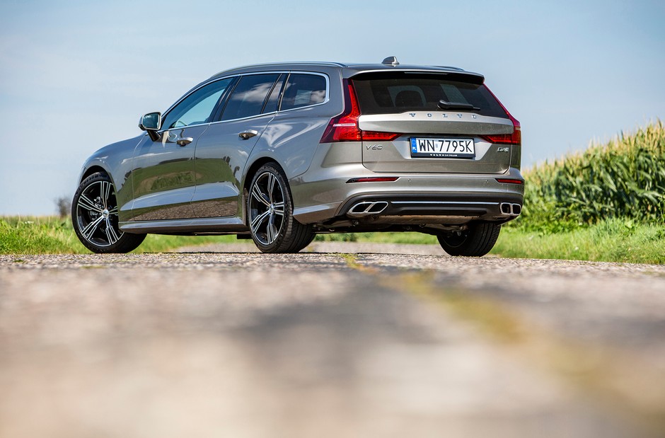 Volvo V60 D4 - ładne, szybkie i praktyczne kombi