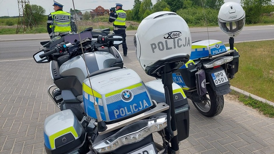 Policjanci na motocyklach