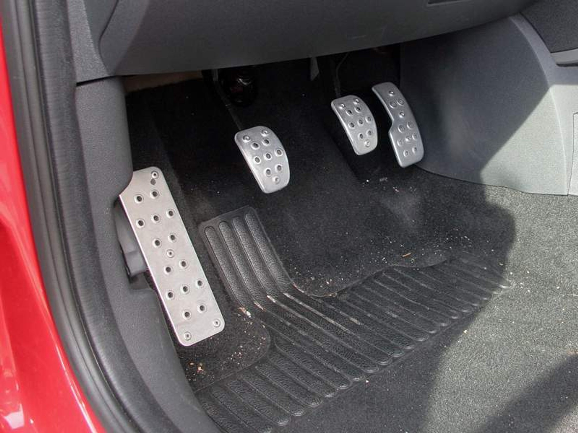 Renault Clio Sport – wrażenia z jazdy na torze