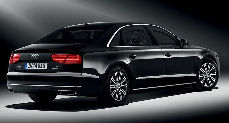 Pancerne Audi A8L W12 bardziej odporne na strzały
