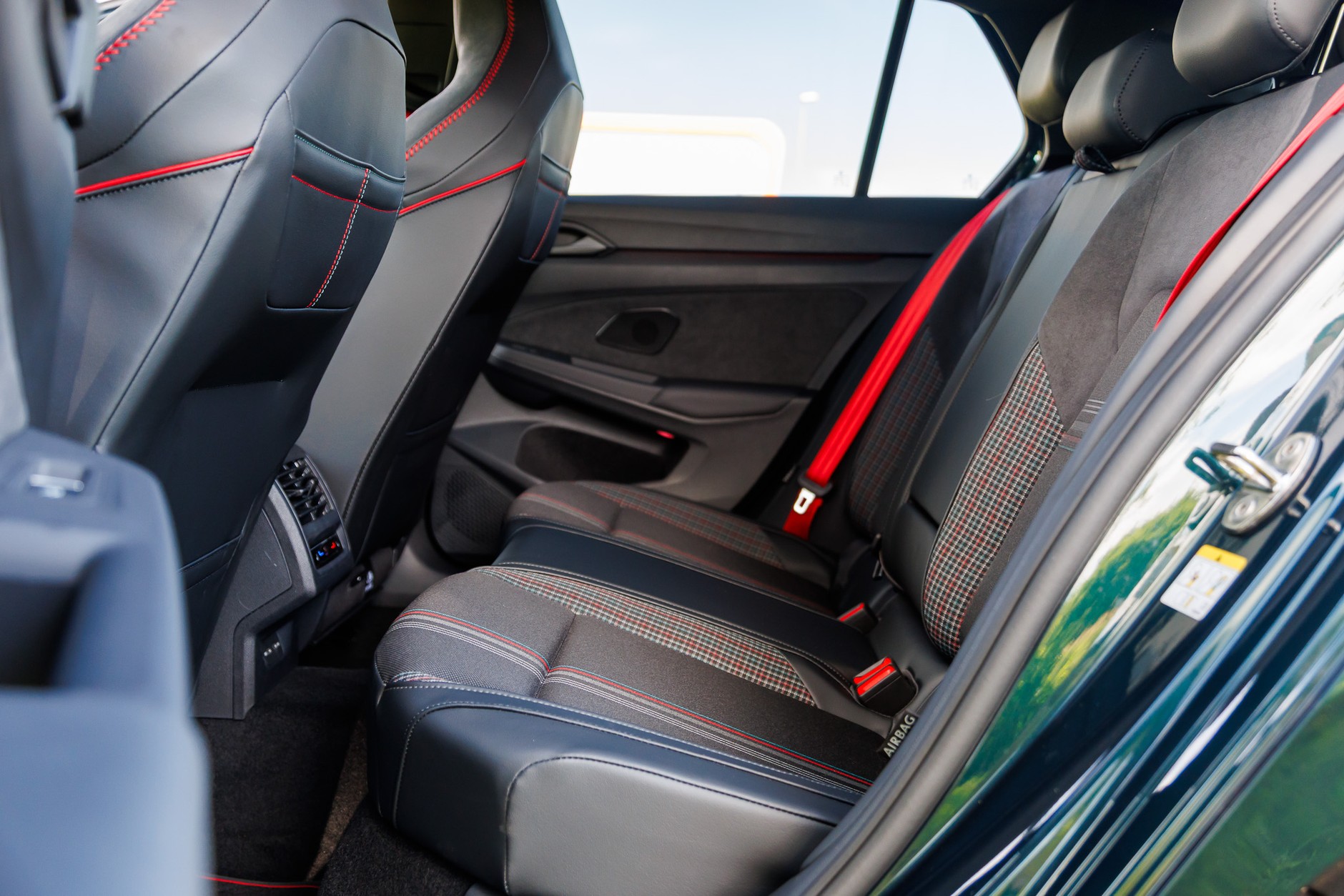 2026 Volkswagen Golf GTI Edition 50
