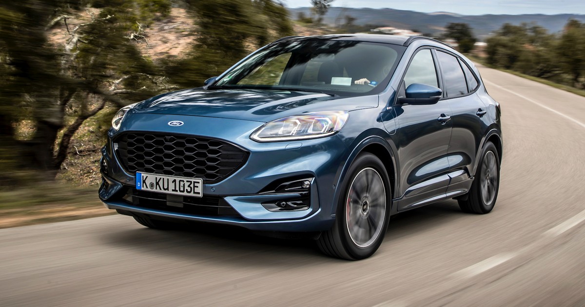 Kuga ST-Line X Plug-In Hybrid 013