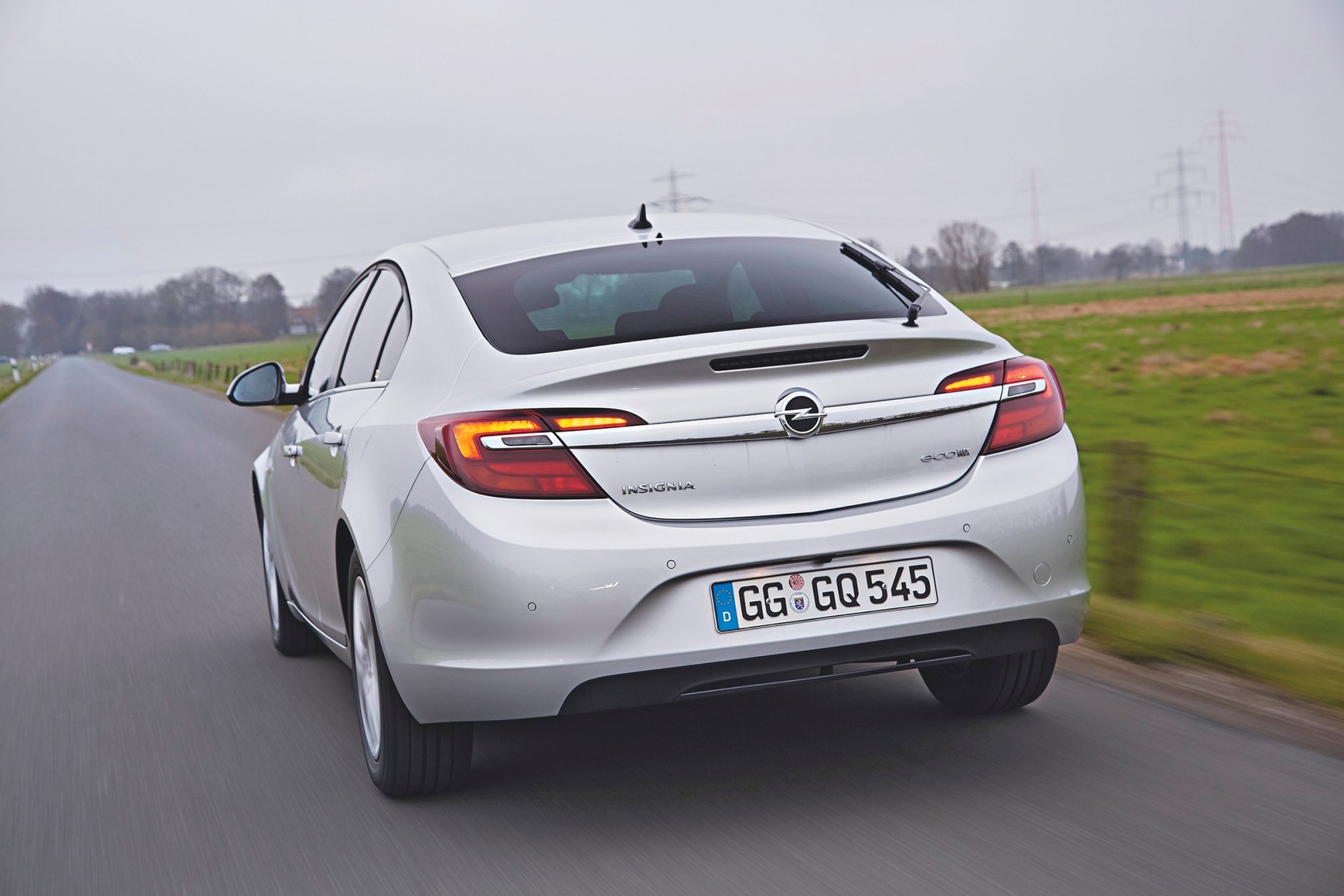 Nowy Volkswagen Passat kontra Kia Optima, Opel Insignia, Peugeot 508 i Skoda Superb