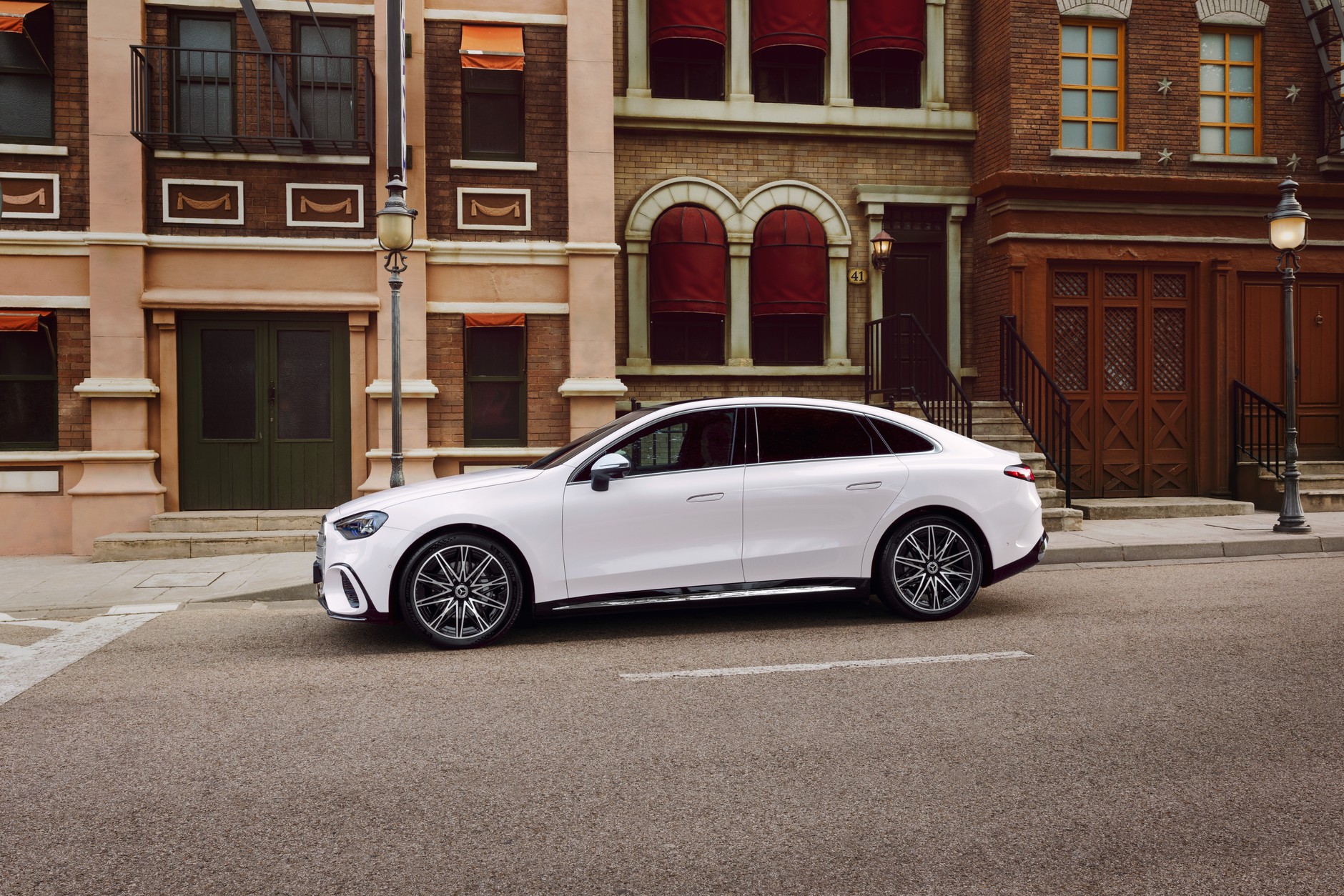 Mercedes‑Benz Klasy C 400 4MATIC Electric 2026