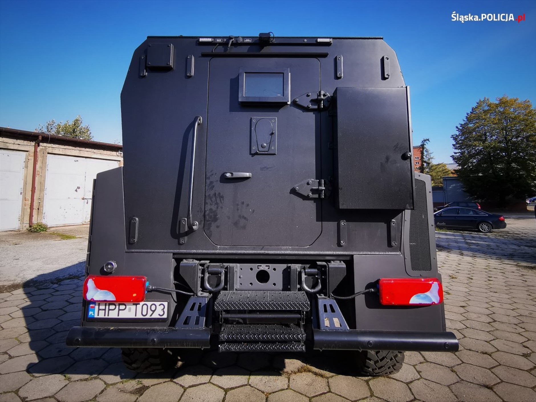 Policyjny TUR VI/LTO