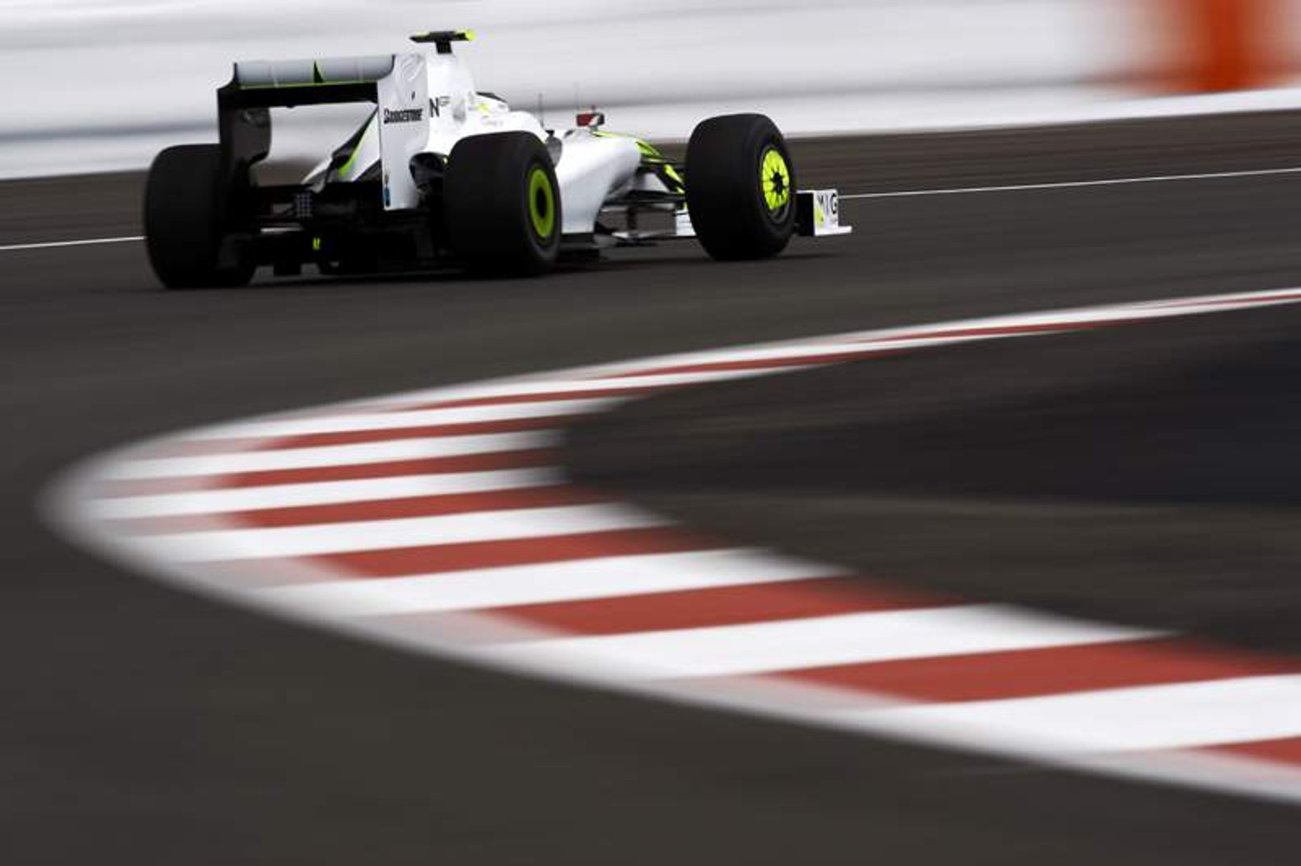 Grand Prix Wielkiej Brytanii 2009: trzeci triumf Vettela (fotogaleria)