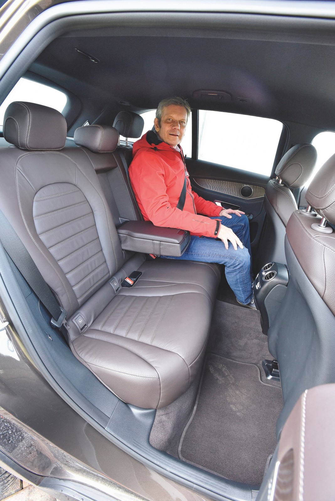 Alfa Romeo Stelvio vs. Audi Q5, BMW X3, Mercedes GLC i Volvo XC60 - 5 wszechstronnych diesli