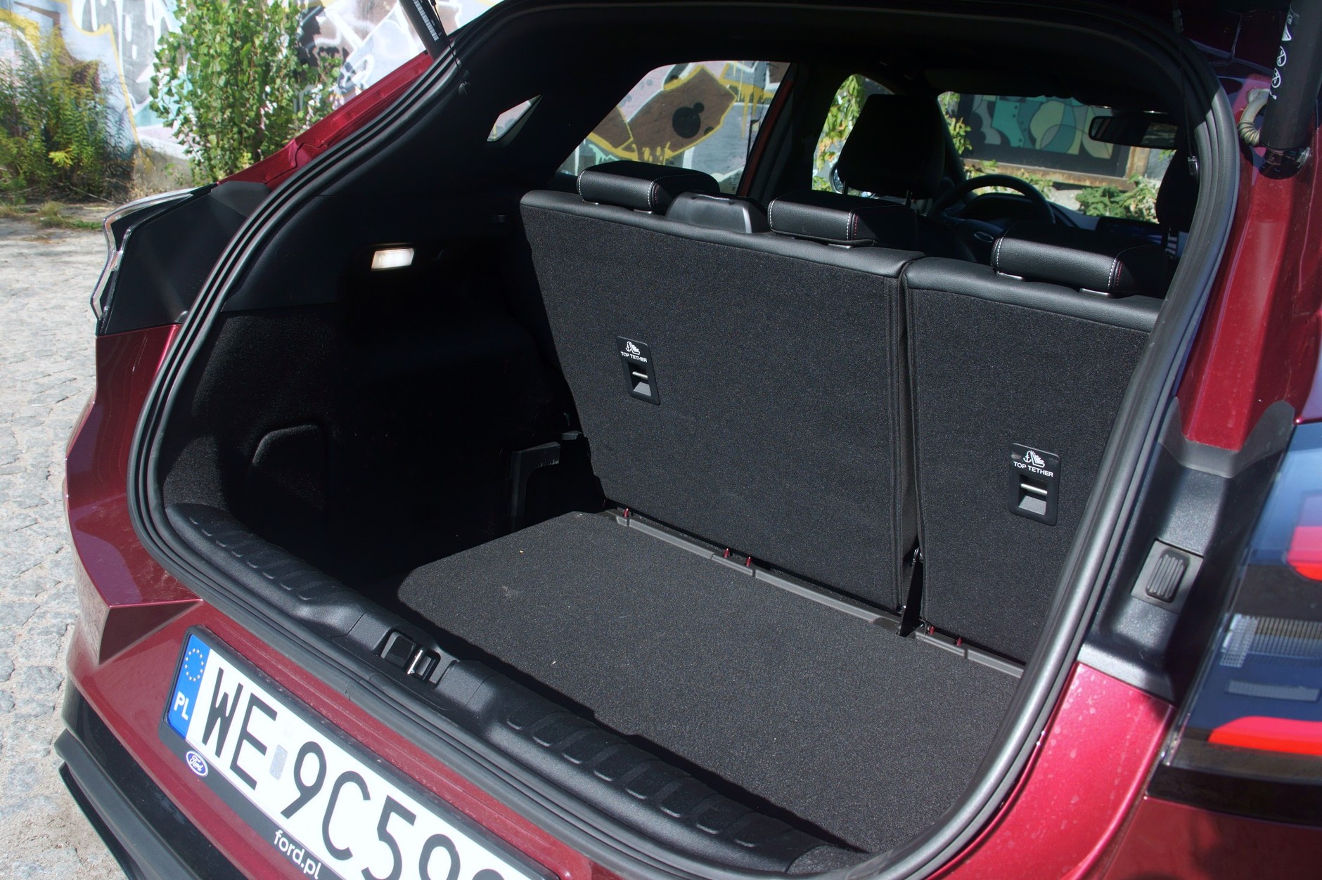 Ford Puma Vivid Ruby Edition