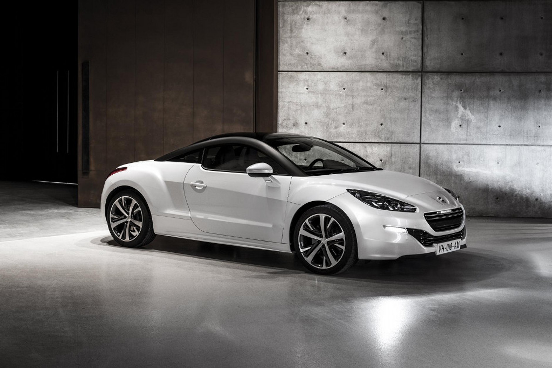 Jak zmienił się Peugeot RCZ?