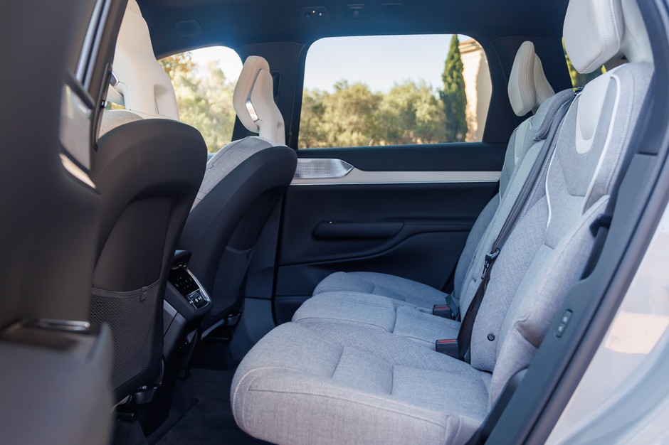 Volvo EX90