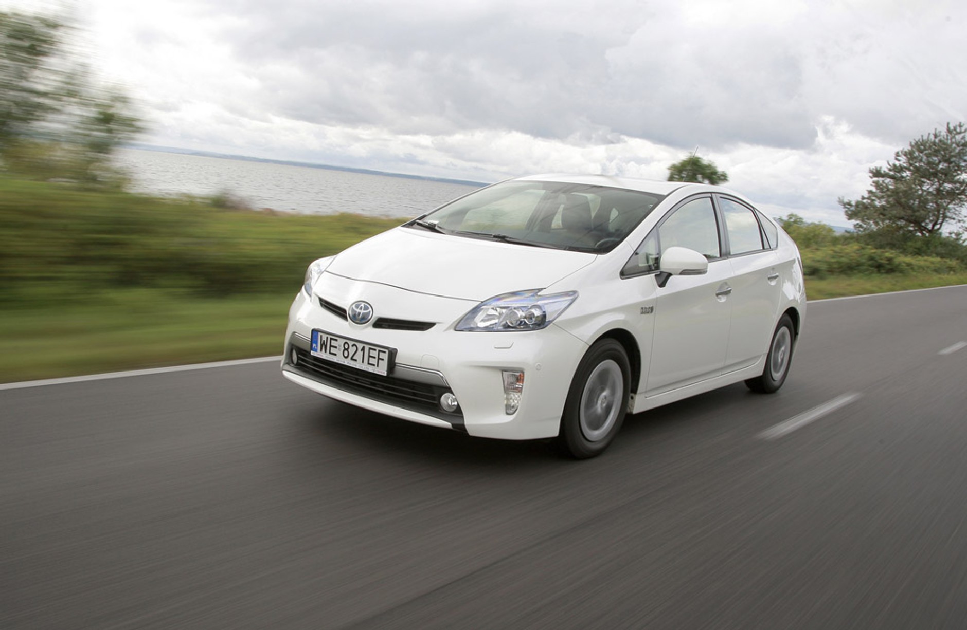 Test Toyoty Prius: hybryda na prąd z gniazdka
