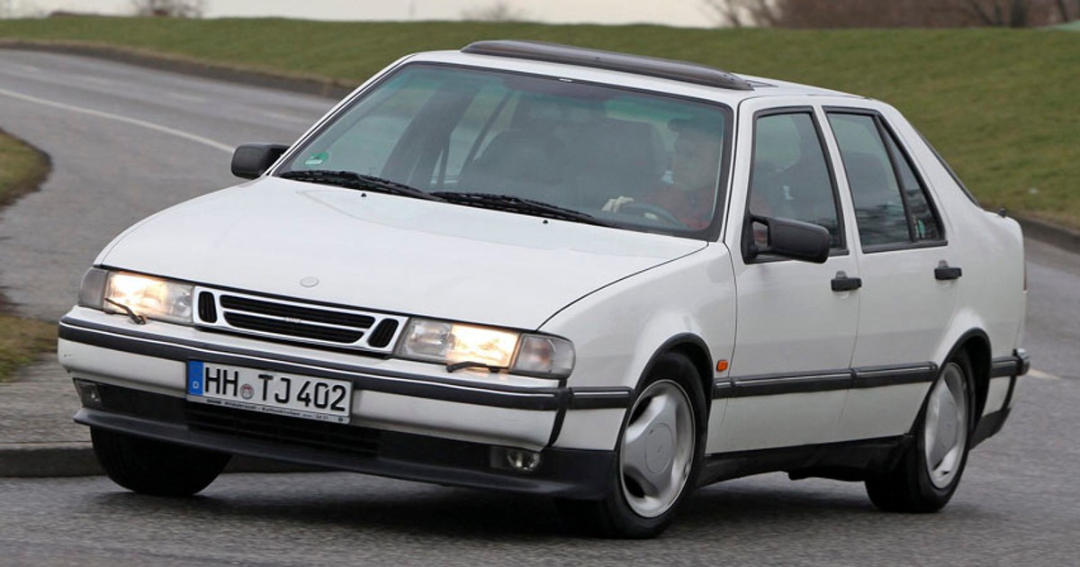 Z archiwum Auto Świata - Saab 9000 2.0 Turbo: auto z lotniczymi korzeniami