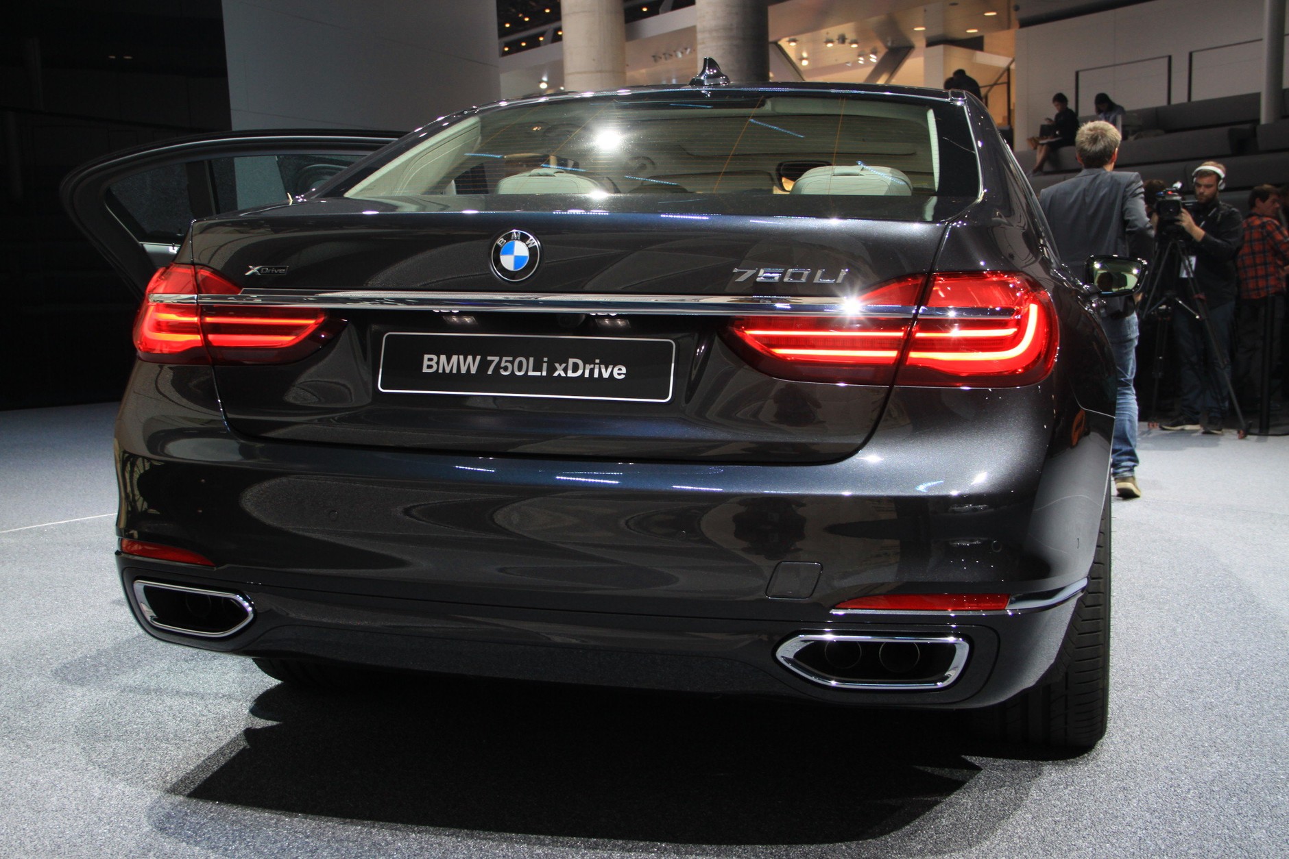 BMW Serii 7 (Frankfurt 2015)