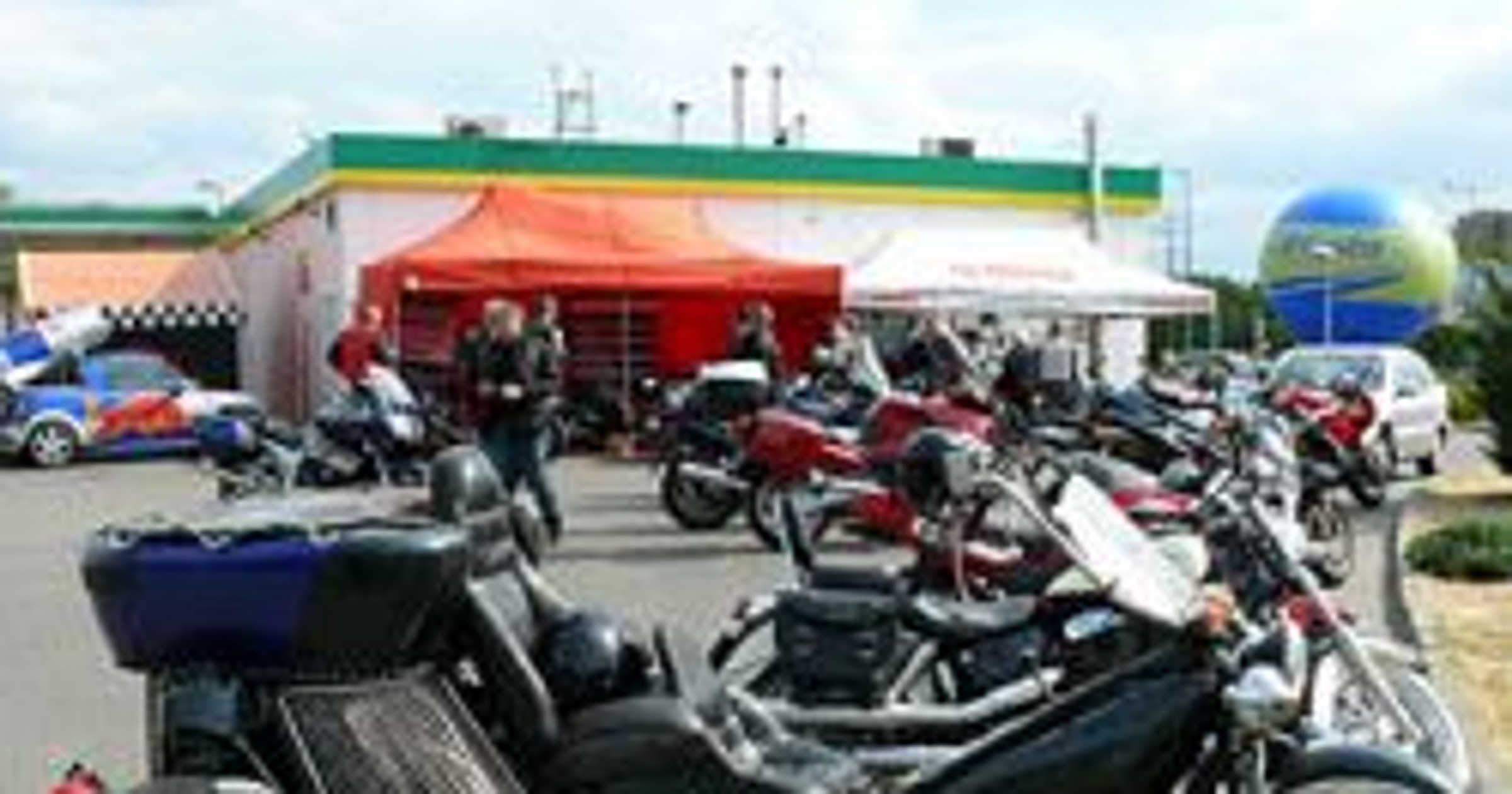 Motocyklowe święto z BP i Castrol (19.04. Poznań)