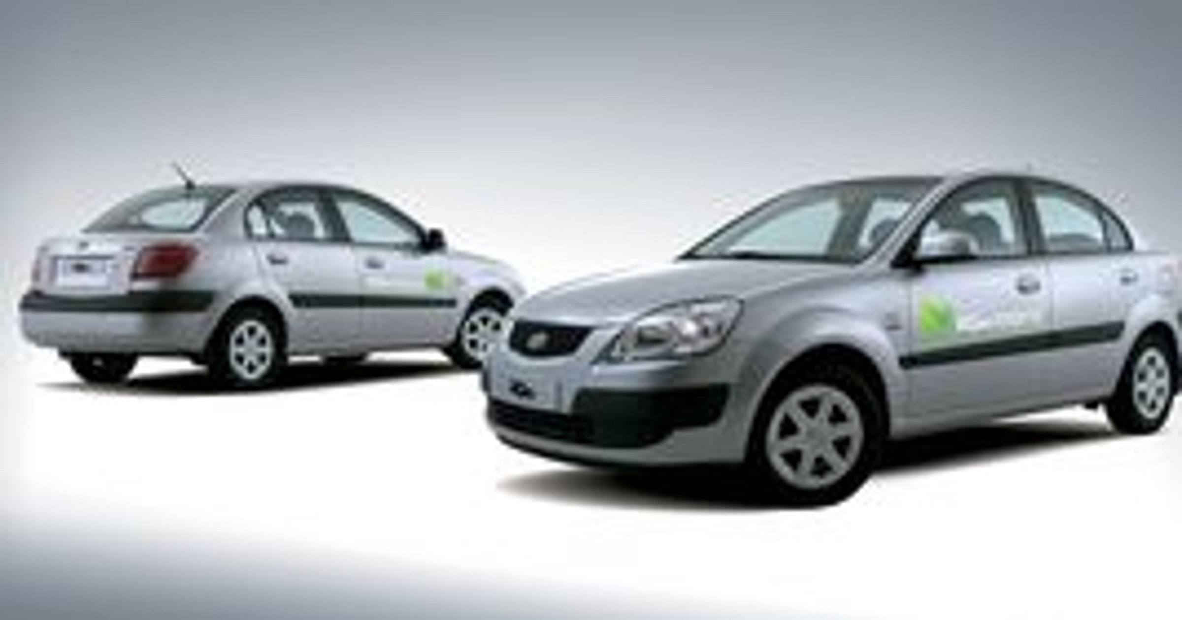 Genewa 2007: Kia Rio jako hybryda