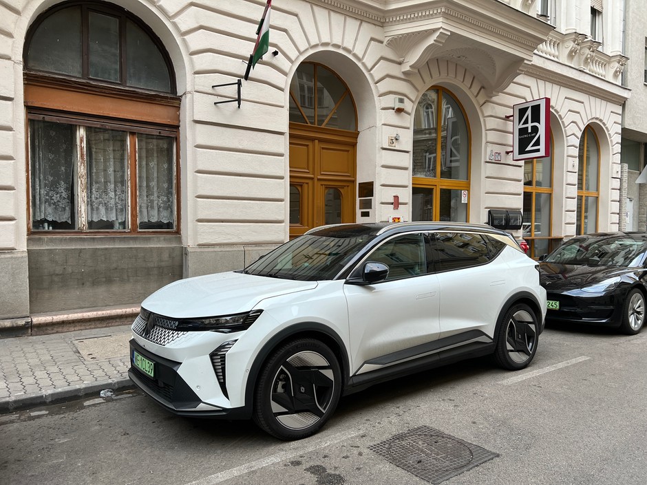 Renault Scenic E-Tech