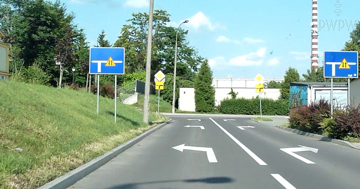 Skrzyżowanie – pytania na prawo jazdy