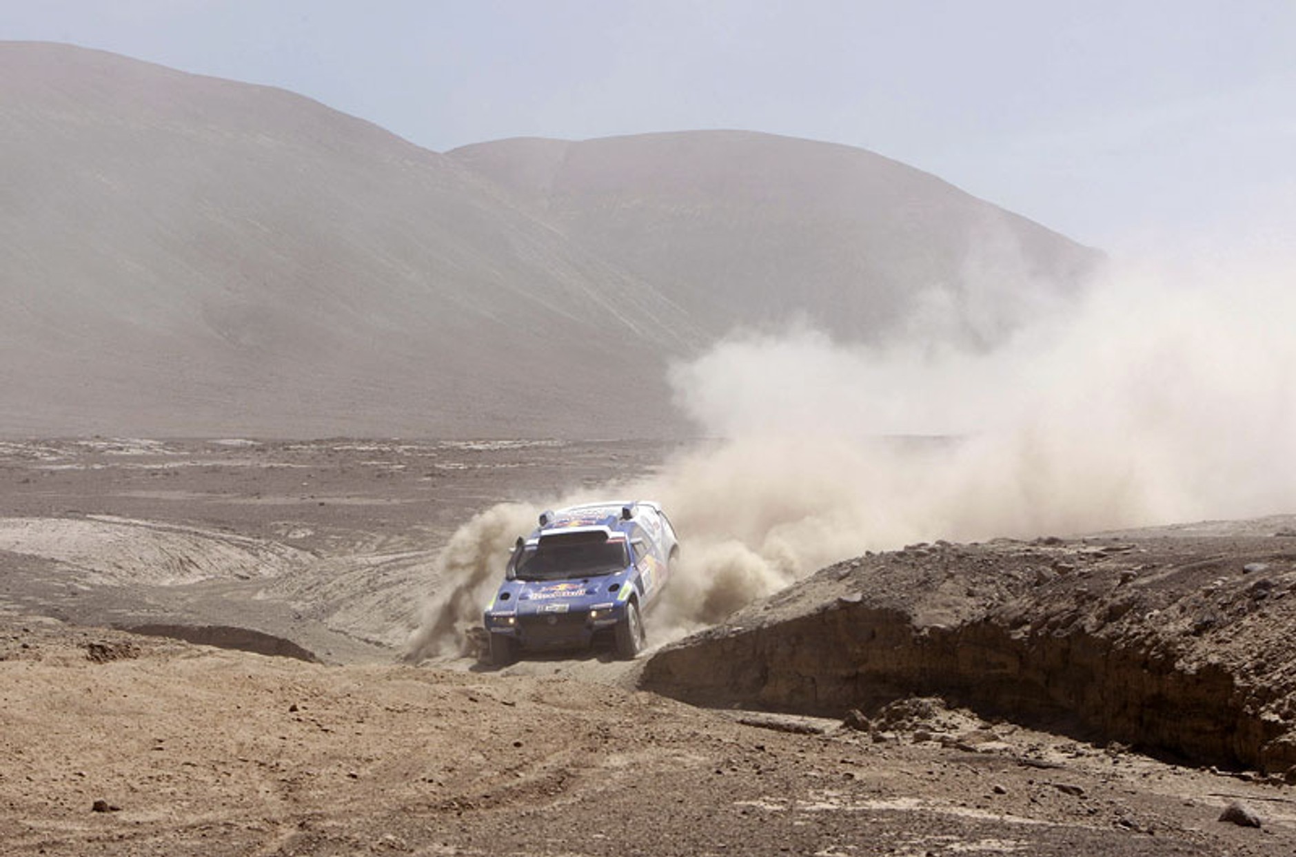 Rajd Dakar 2010: Przygoński atakuje, Hołowczyc awansuje (6. etap na żywo, wyniki, foto)