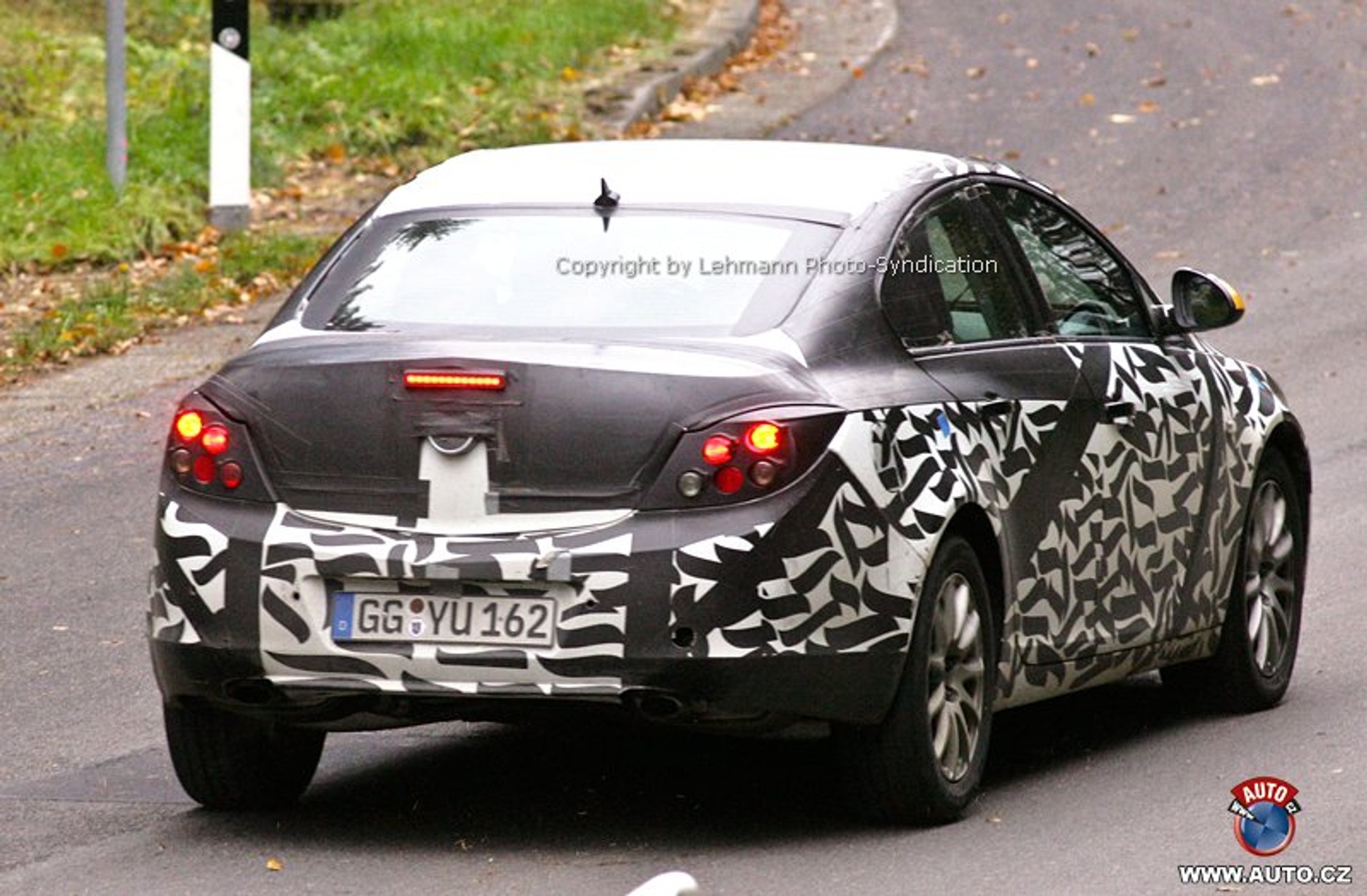 Zdjęcia szpiegowskie: Opel Vectra na nowej platformie GM