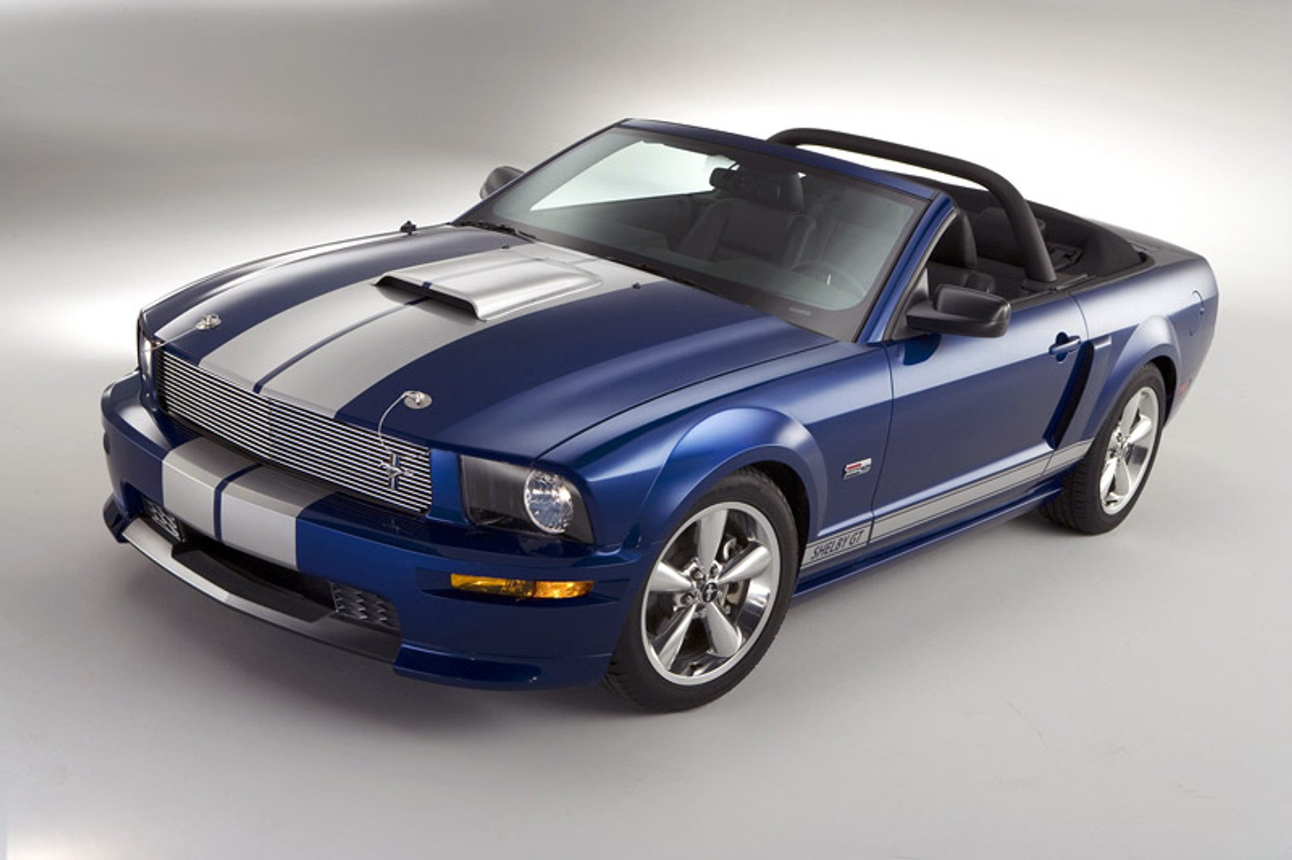 Ford Shelby GT Convertible: kolejna wersja Mustanga
