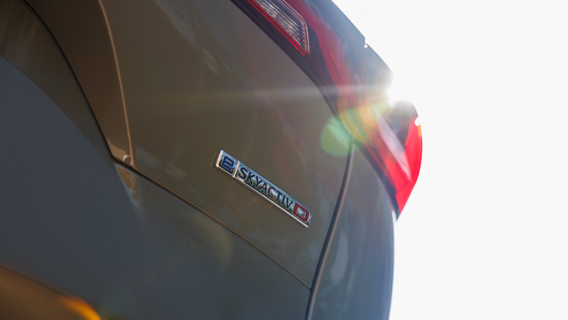 Producenci coraz rzadziej chwalą się tym, że pod maską pracuje diesel