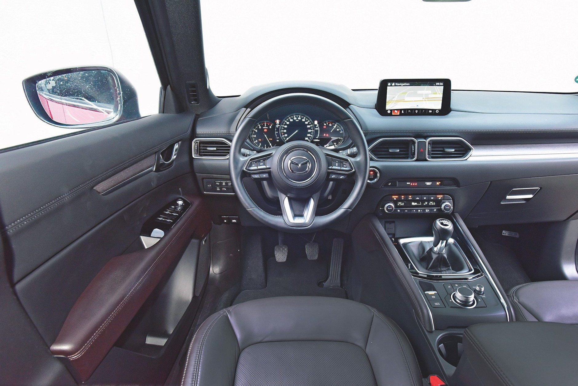 Mazda CX-5 – kokpit