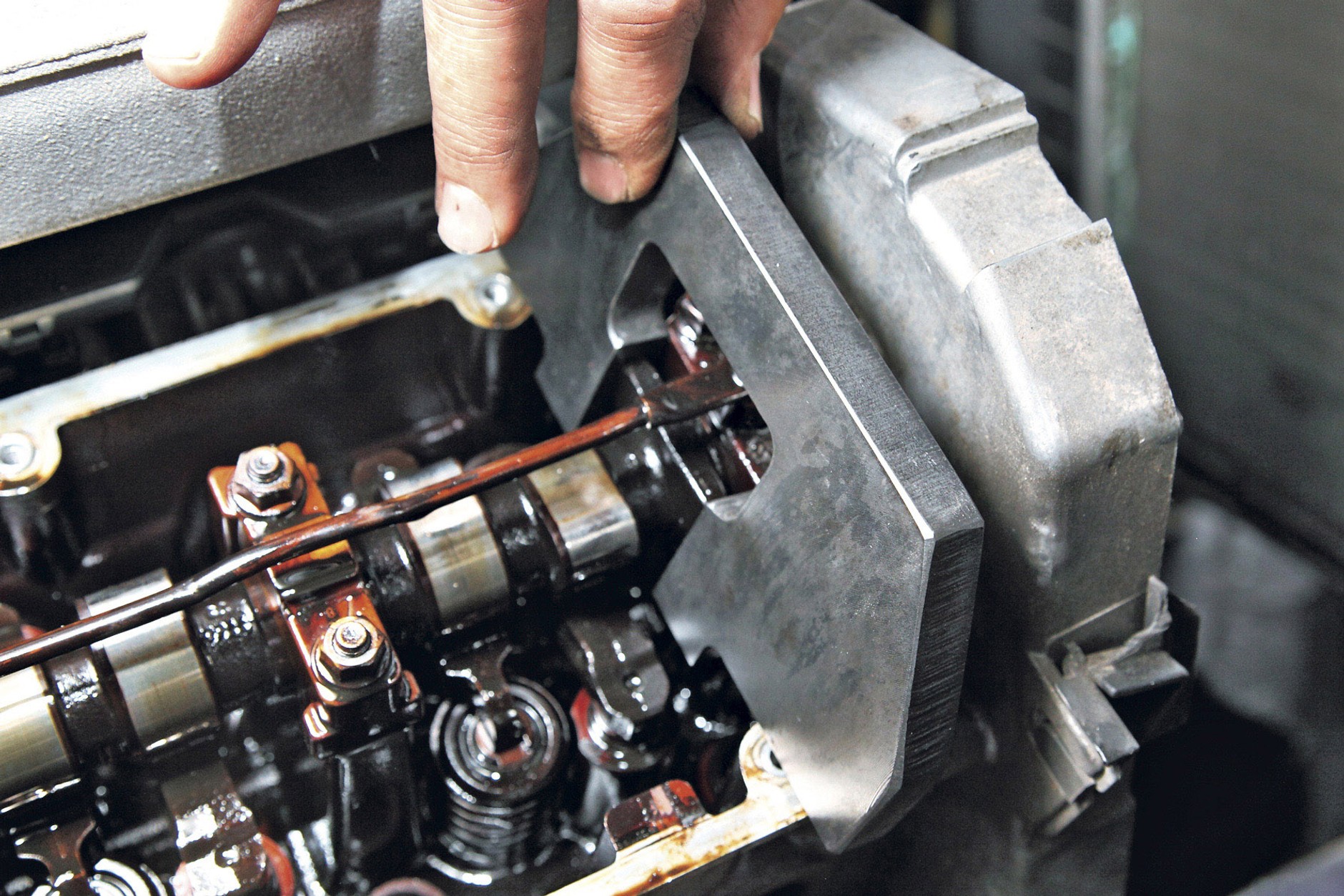 Dlaczego nie oszczędzać na pasku rozrządu?