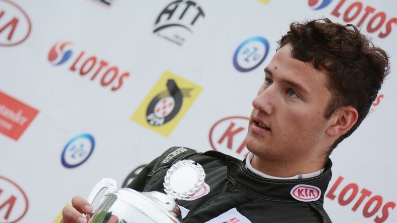 Bartłomiej Mirecki drugi raz z rzędu Mistrzem Polski Kia Lotos Race