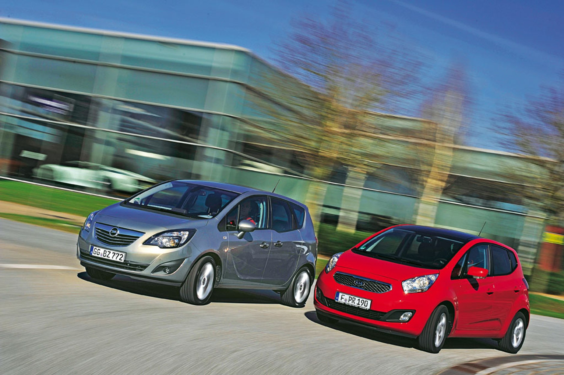 Pierwsze starcie: Opel Meriva kontra Kia Venga