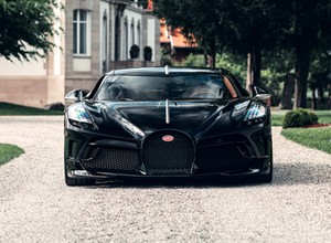Bugatti La Voiture Noire po dwóch latach trafi do właściciela