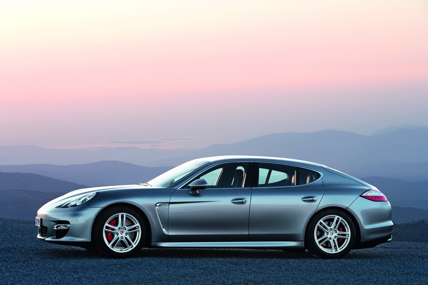 Porsche Panamera na torze w Poznaniu