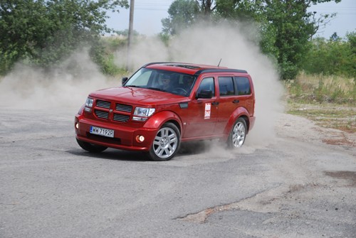 Dodge Nitro RT 4.0 - Wybuchowy, ale bez dopalacza