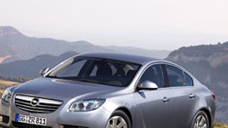 Paryż 2008: Opel Insignia ecoFLEX 2,0 CDTI (160 KM) - zużycie poniżej 5,2 l/100 km