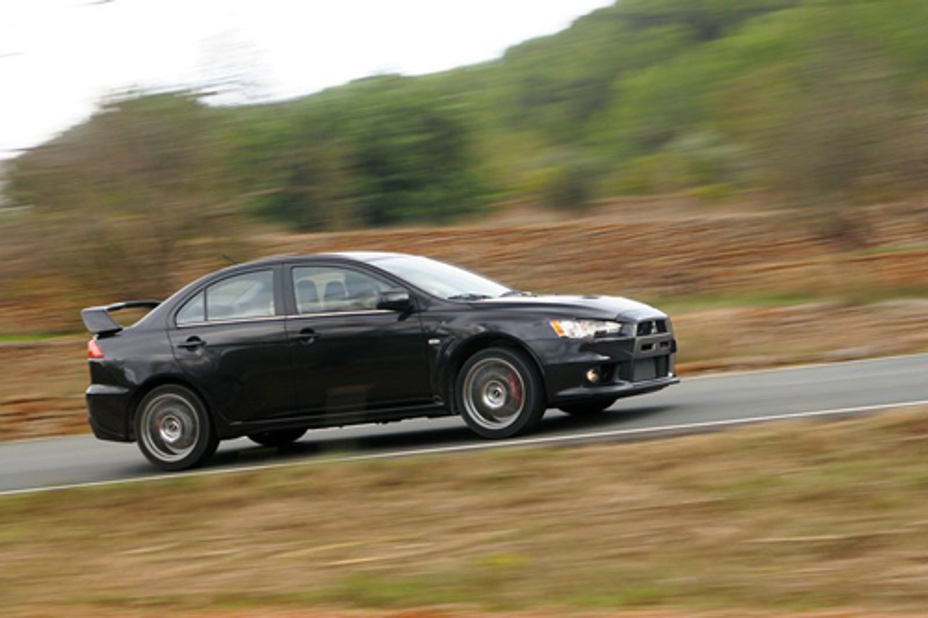 Mitsubishi Lancer Evo X wkracza na scenę