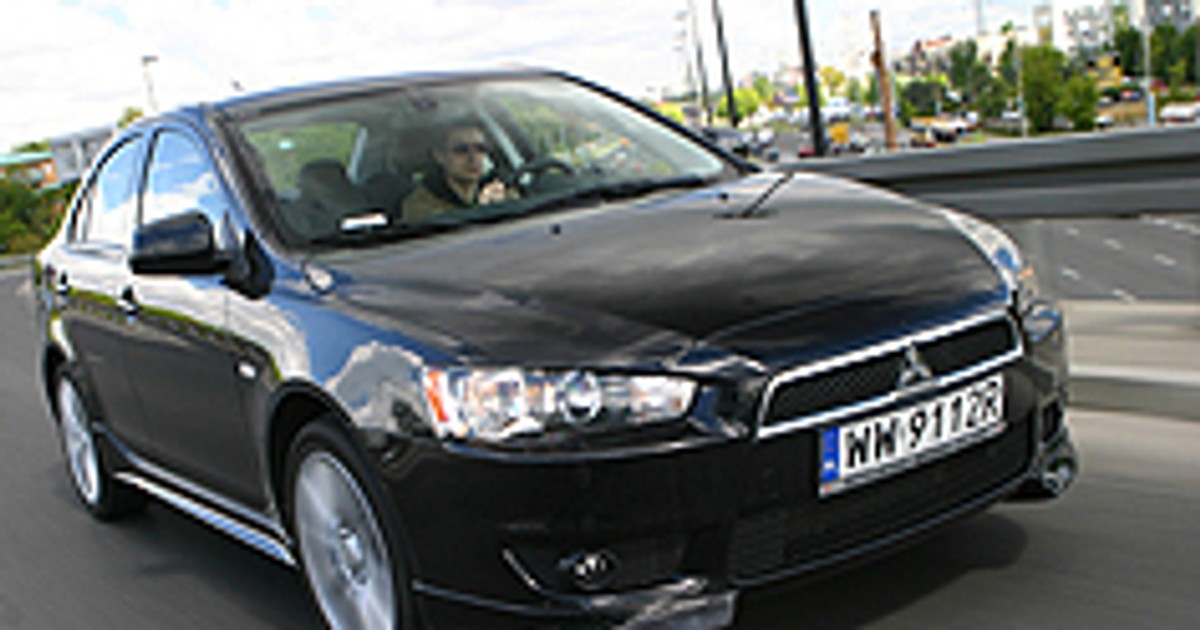 Mitsubishi Lancer 1.8 Intense - Sportowiec z wyglądu
