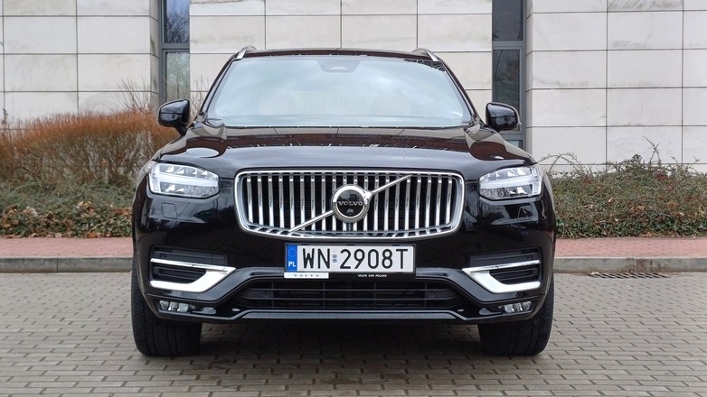 Volvo XC90 B5