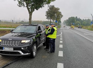 Kupiłeś auto? Skarbówka może zapukać do twoich drzwi