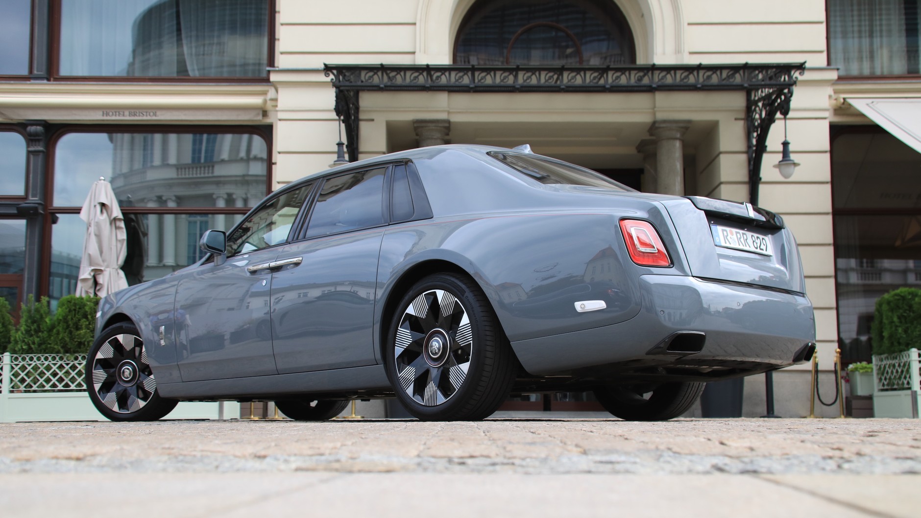 Rolls-Royce Phantom (2022, VIII Series II)