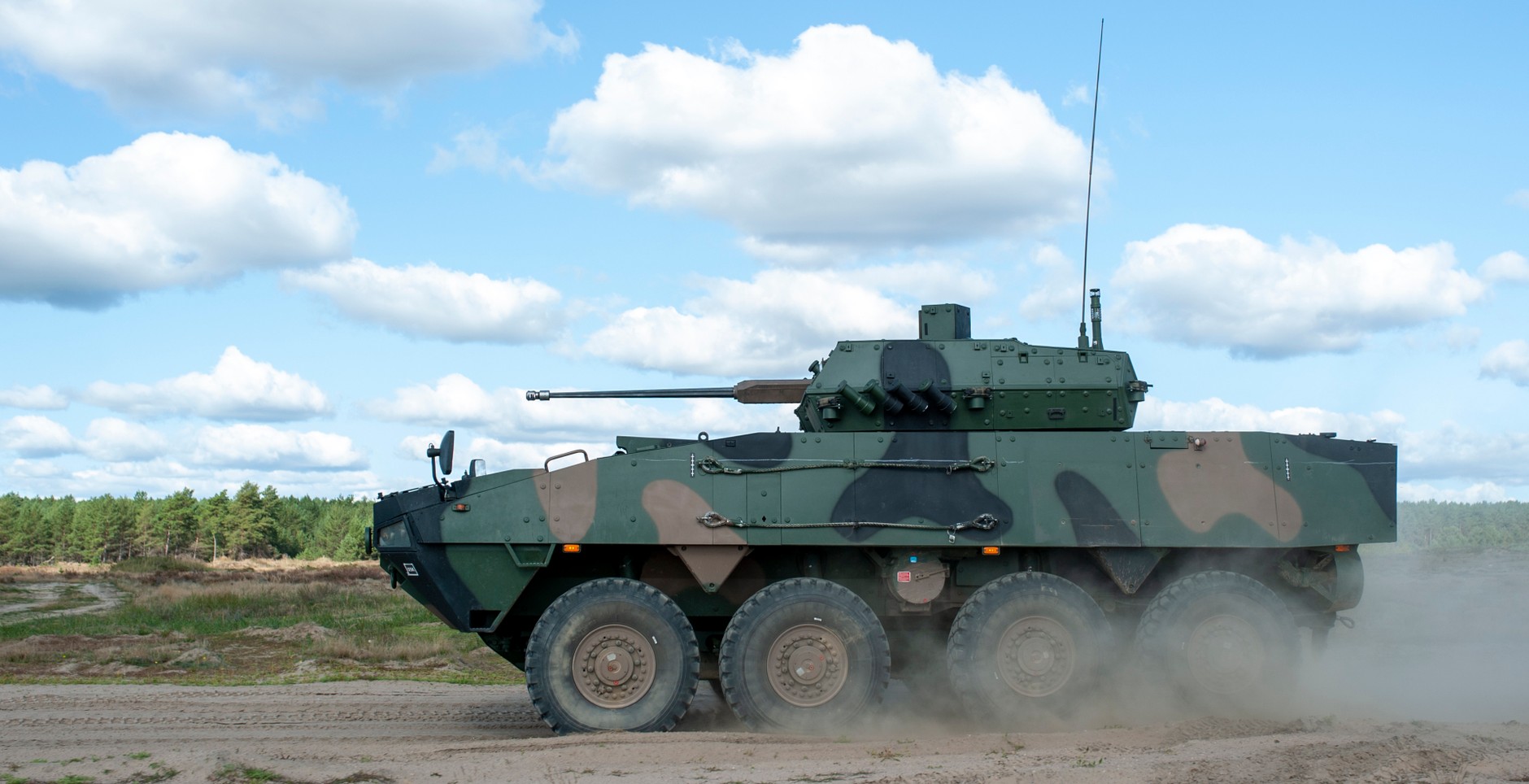 KTO Rosomak z nową bezzałogową wieżą ZSSW-30