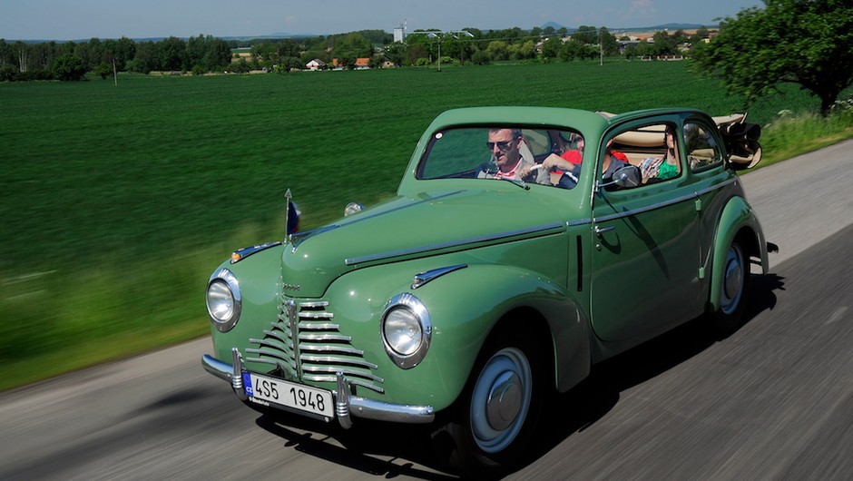 Skoda 1101/1102 Tudor półkabriolet