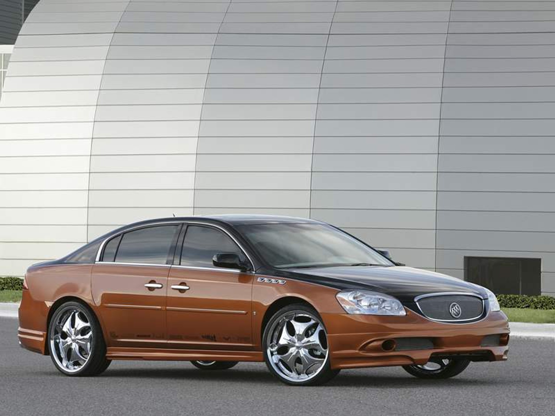 SEMA 2006: 11 razy Lucerne