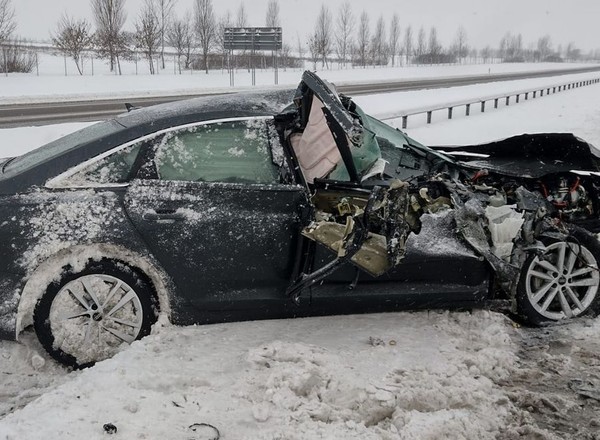 Kierowca Audi nie spodziewał się tego podczas wyprzedzania