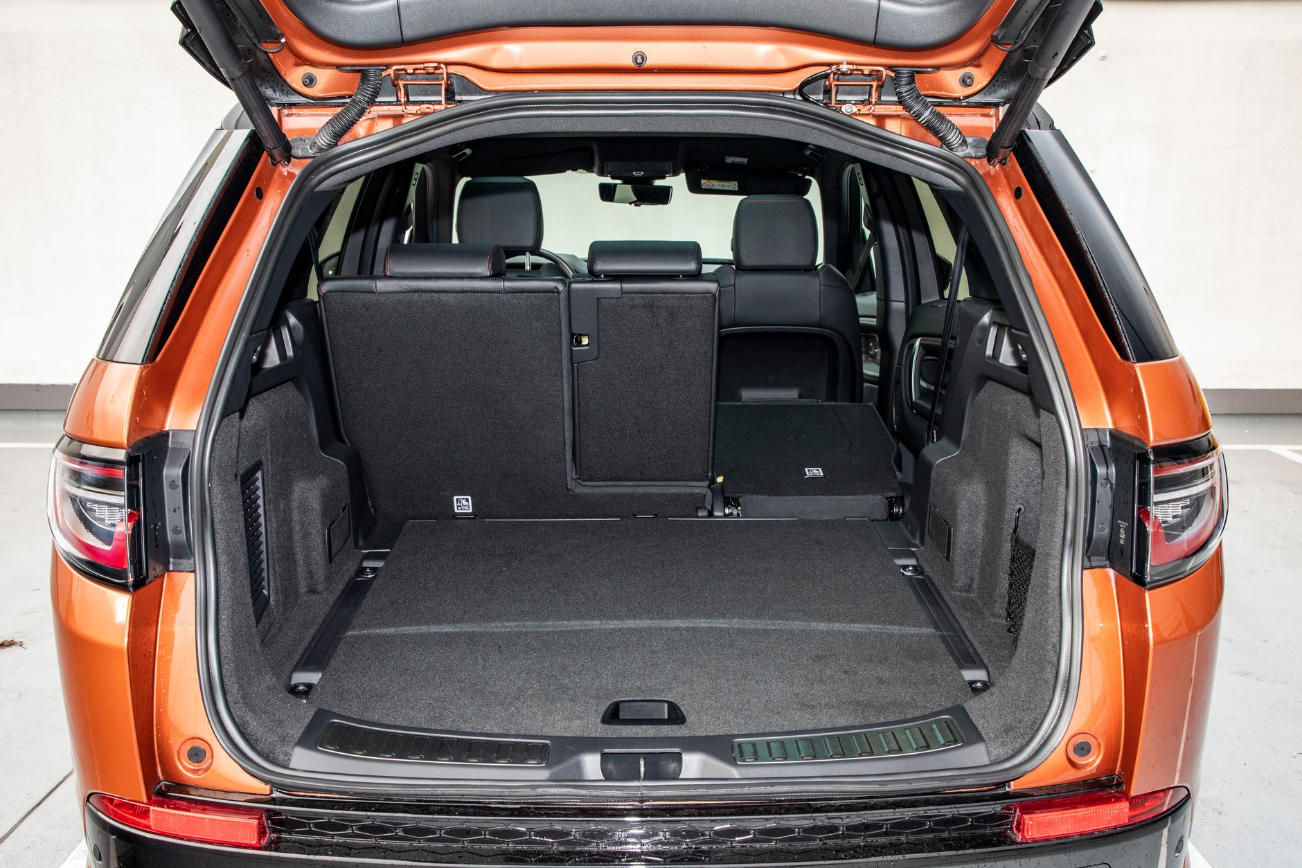 Land Rover Discovery Sport 2.0P I4 R-Dynamic