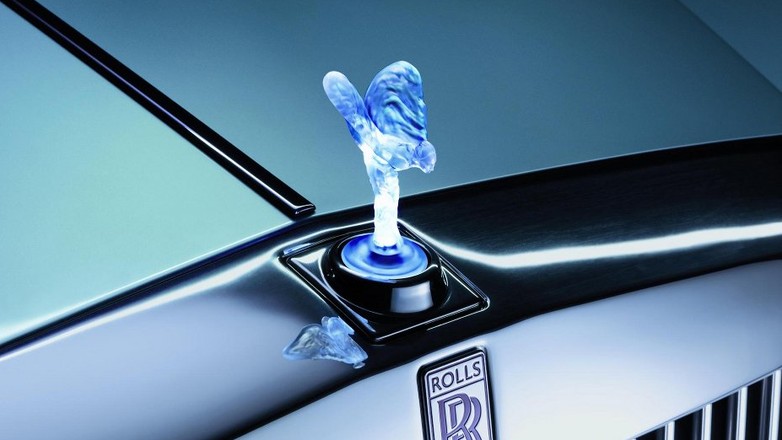 Rekordowa sprzedaż Rolls Royce'a